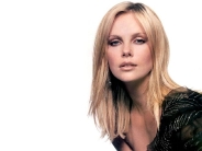 Charlize-Theron-165