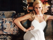 Charlize-Theron-195