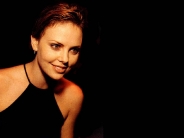 Charlize-Theron-227