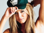Holly-Valance-14