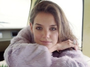 Katie-Holmes-60