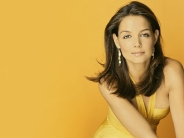 Katie-Holmes-75