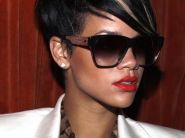 rihanna_wallpaper_189