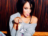 rihanna_wallpaper_66