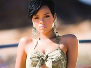 rihanna_wallpaper_76