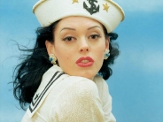 Rose-McGowan-40