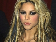 Shakira-38